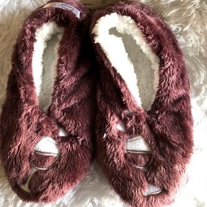 Footsies Medium Slippers